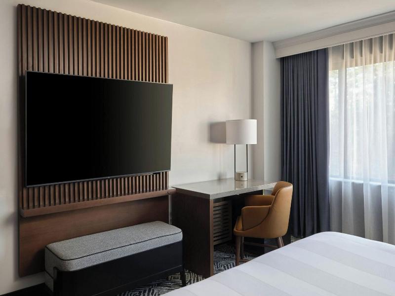 Marriott At Research Triangle Park image