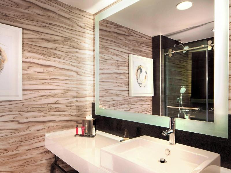 Marriott At Research Triangle Park image