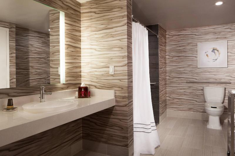 Marriott At Research Triangle Park image