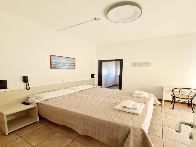 Hotel Continental image