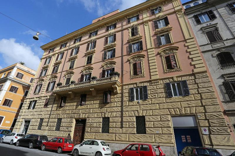 Capricci Romani image