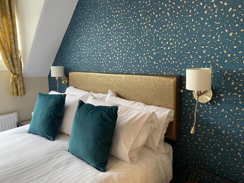 Ashbourne House image