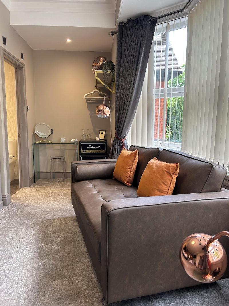 Ashbourne House image