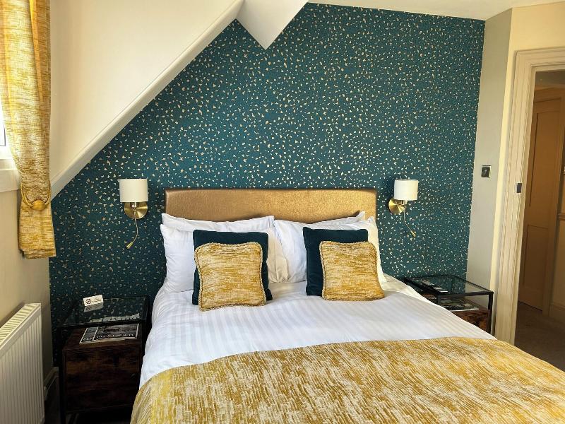 Ashbourne House image
