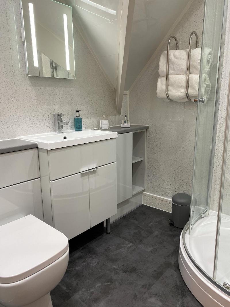 Ashbourne House image