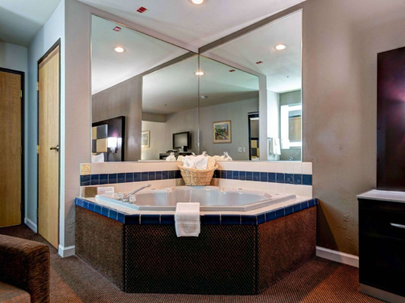 SureStay Plus Hotel by Best Western Redding — general view