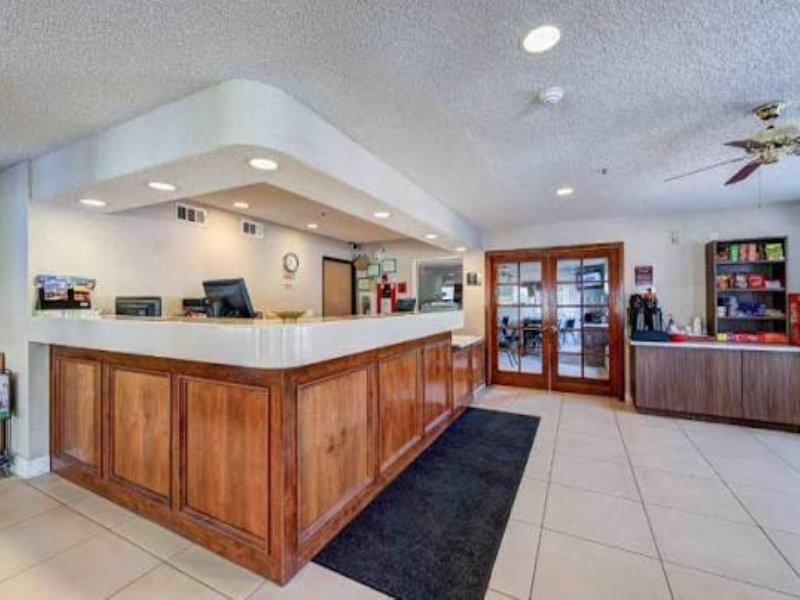 SureStay Plus Hotel by Best Western Redding — view
