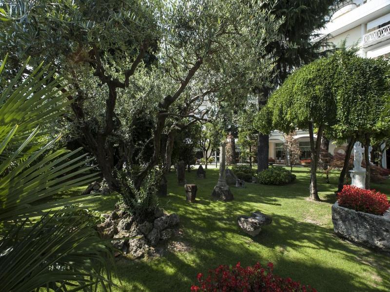 Due Torri Terme image