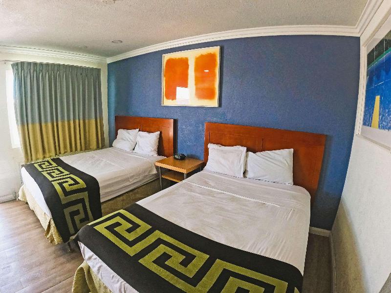 Rodeway Inn & Suites Ridgecrest image