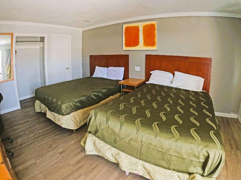 Rodeway Inn & Suites Ridgecrest image