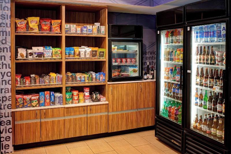 Springhill Suites St. Louis Brentwood image