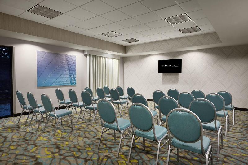 Springhill Suites St. Louis Brentwood image