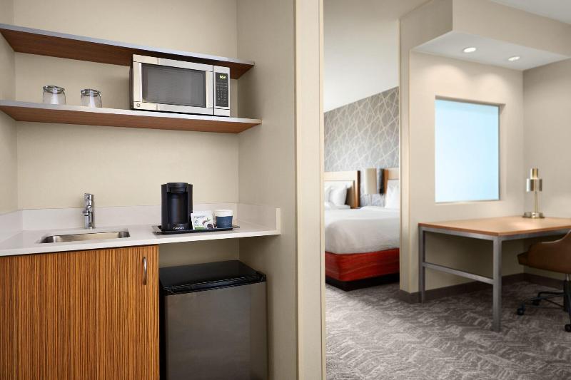 Springhill Suites St. Louis Brentwood image