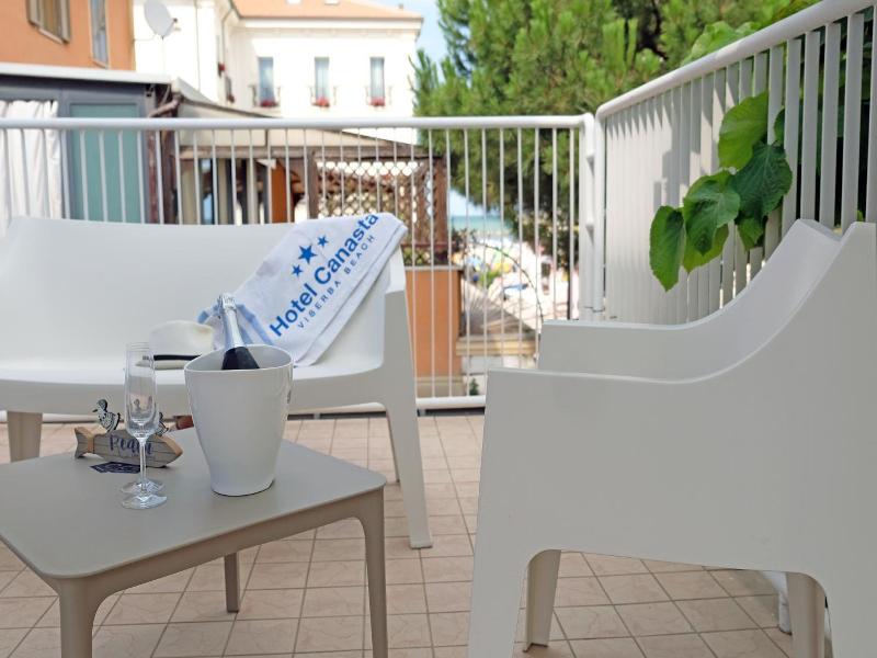 Canasta image