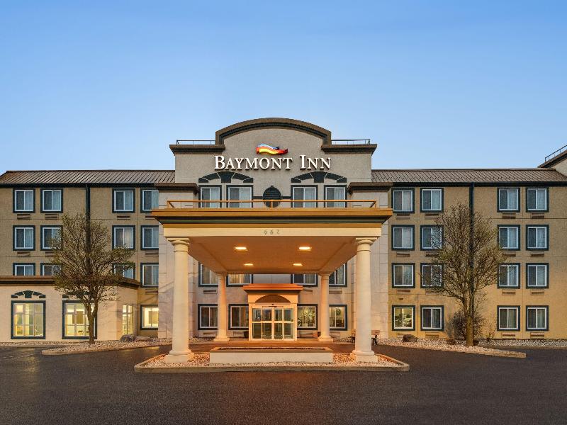 Baymont by Wyndham Rockford image