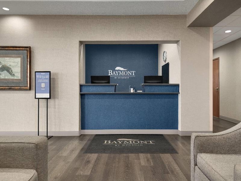 Baymont by Wyndham Rockford image