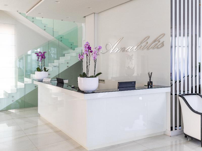 Luxury Hotel Amabilis image