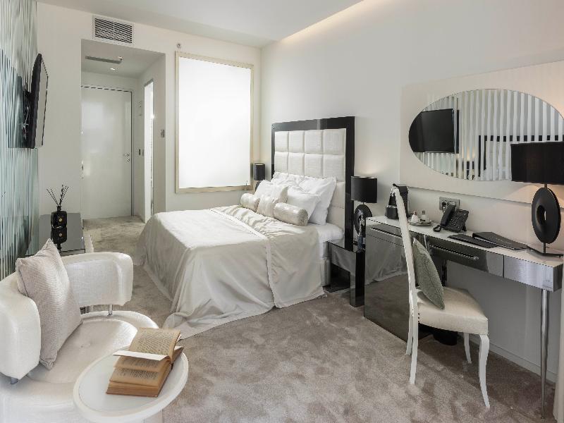 Luxury Hotel Amabilis image