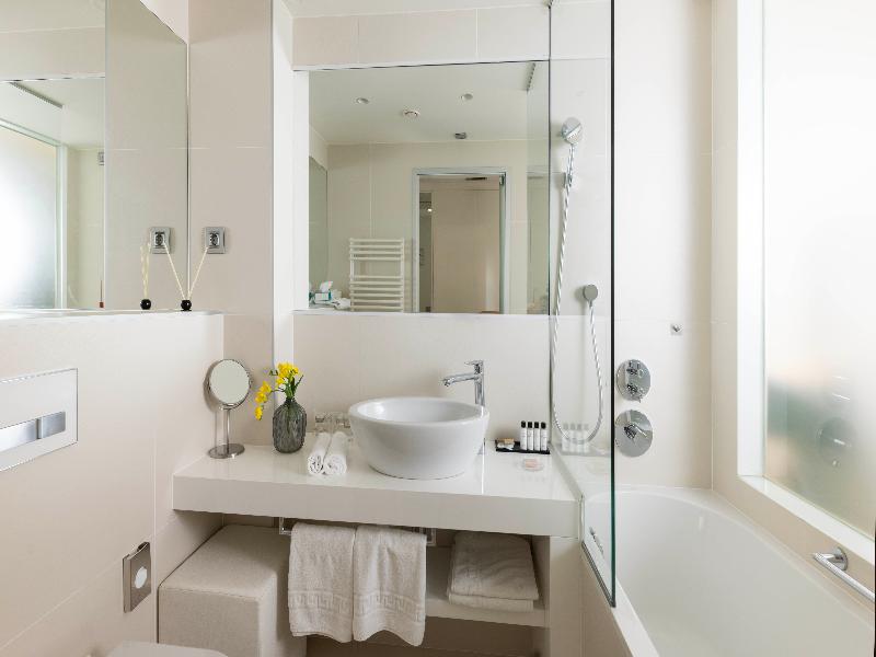 Luxury Hotel Amabilis image