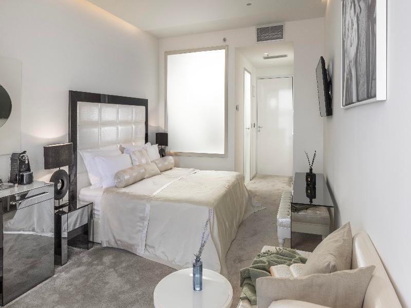 Luxury Hotel Amabilis image