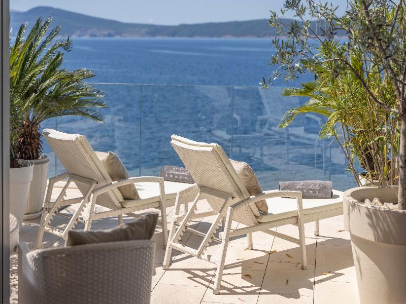 Luxury Hotel Amabilis image