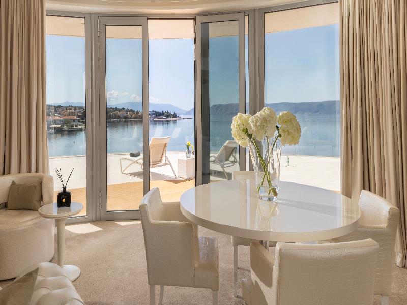 Luxury Hotel Amabilis image