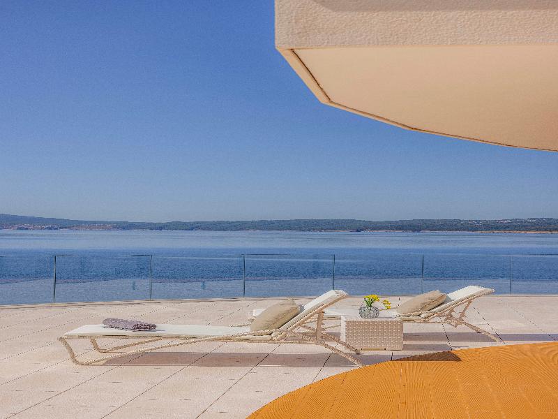 Luxury Hotel Amabilis image