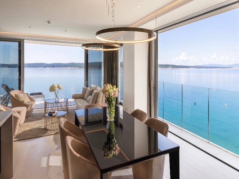 Luxury Hotel Amabilis image