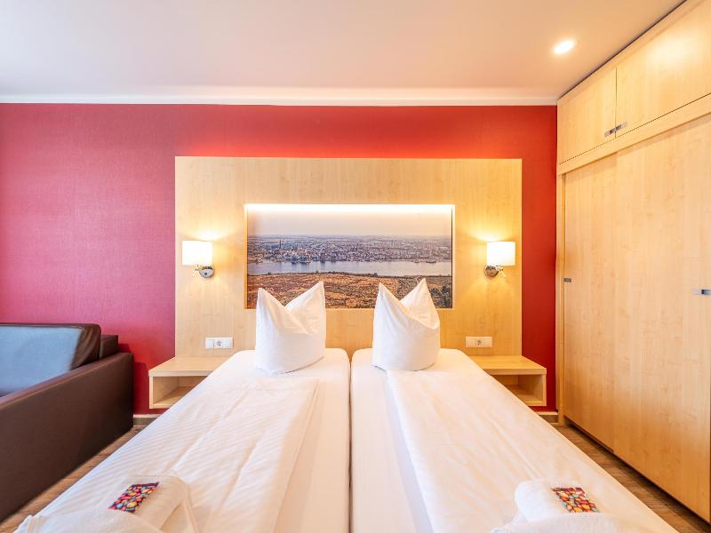 Hotel an der Stadthalle Rostock image