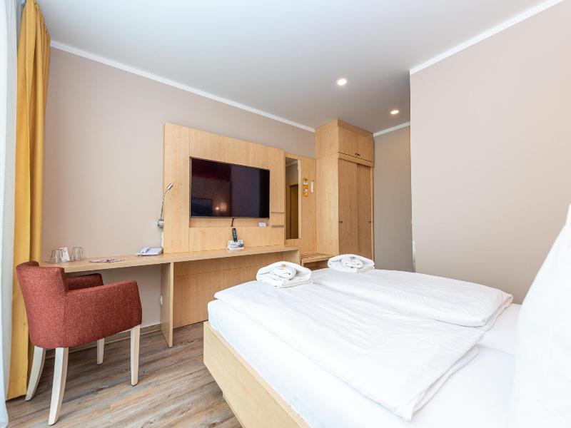 Hotel an der Stadthalle Rostock image