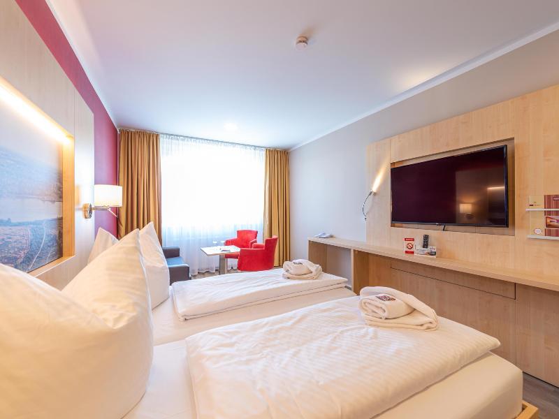 Hotel an der Stadthalle Rostock image