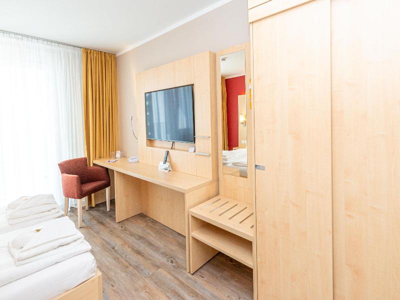 Hotel an der Stadthalle Rostock image