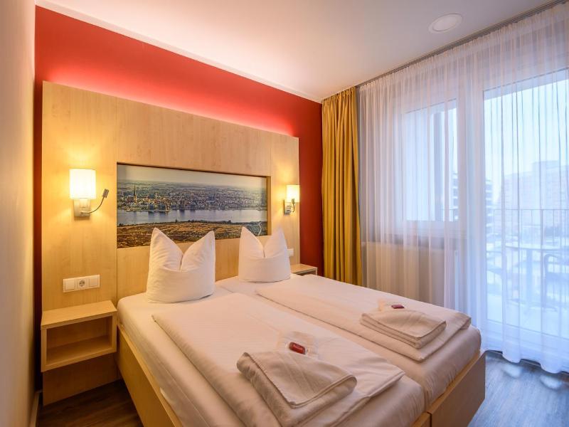 Hotel an der Stadthalle Rostock image