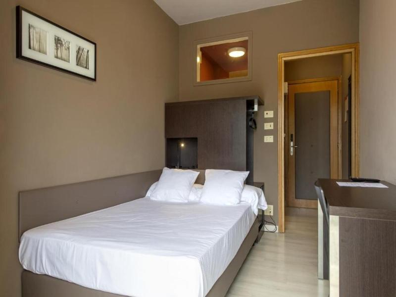M14 Hotel & SPA image