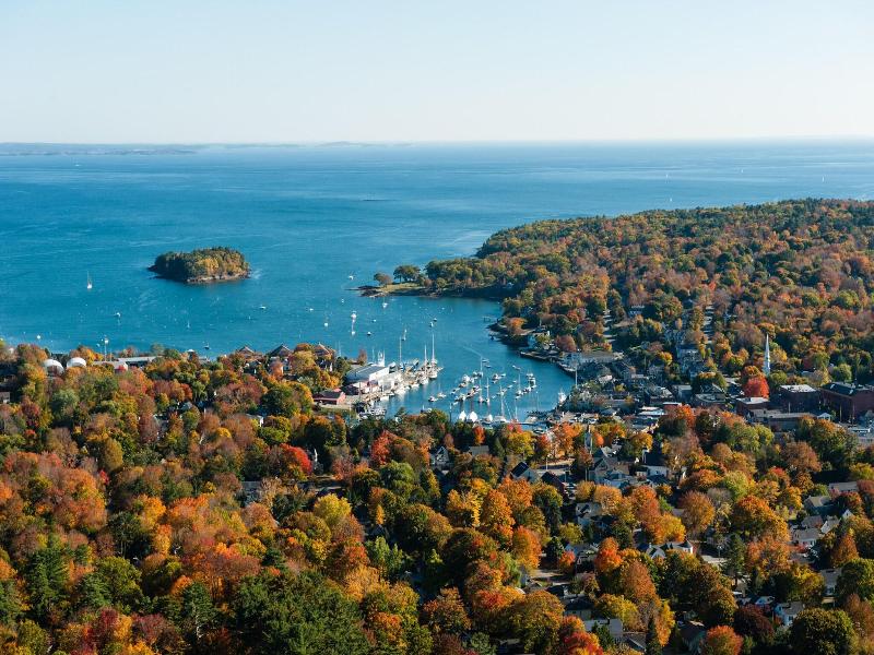 Camden Harbour Inn