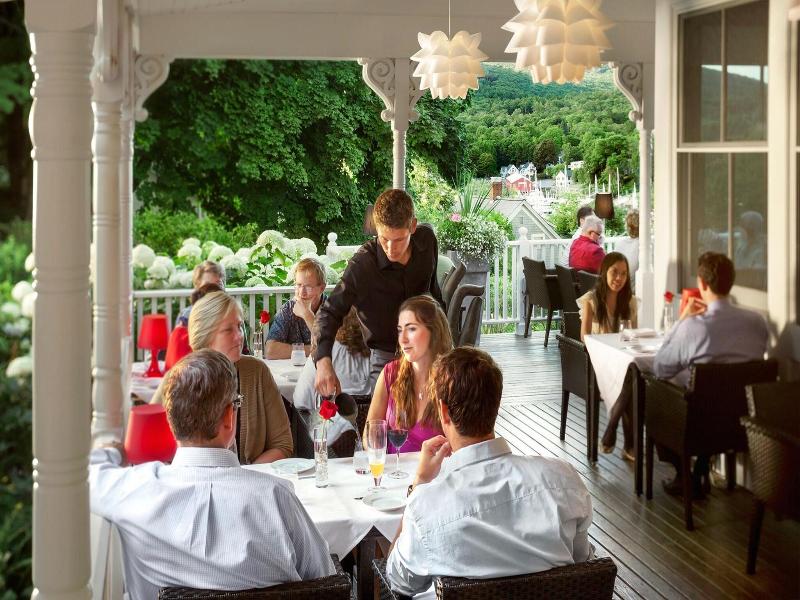 Camden Harbour Inn