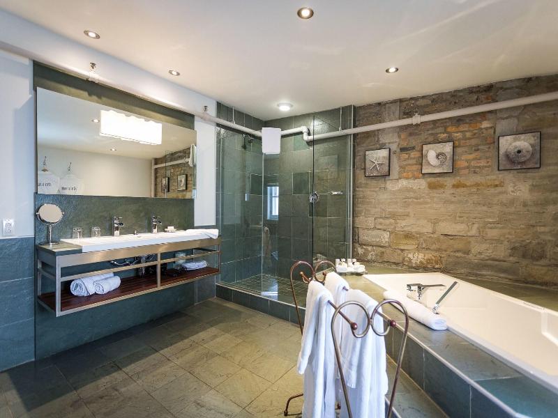 Hotel Le Priori image