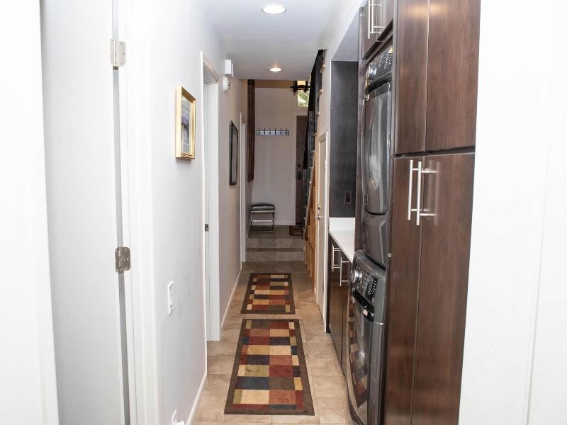 Ridgepoint Townhomes