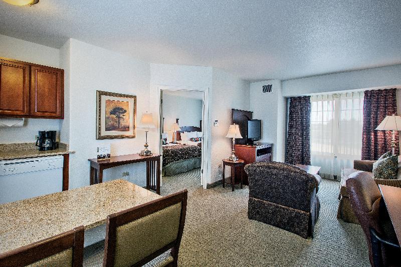 Staybridge Suites Rockford image 5