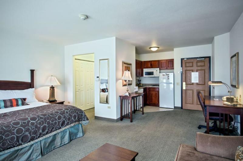Staybridge Suites Rockford image
