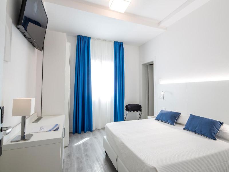 Hotel Aldebaran image
