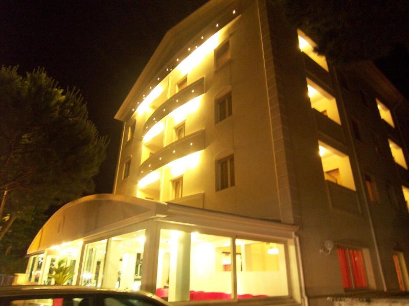 Hotel San Carlo Vacanze image