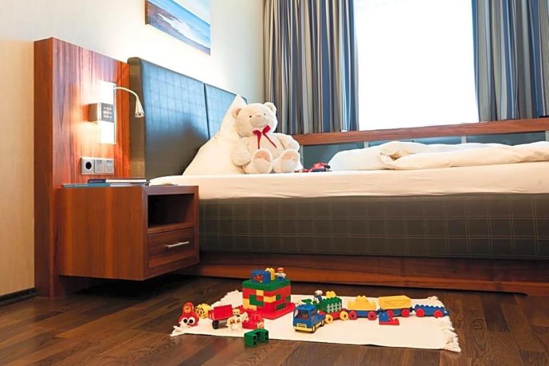 City Hotel Roding image