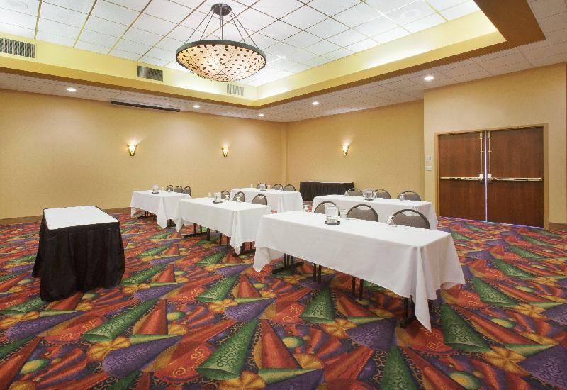 Holiday Inn: Austin Conference Center