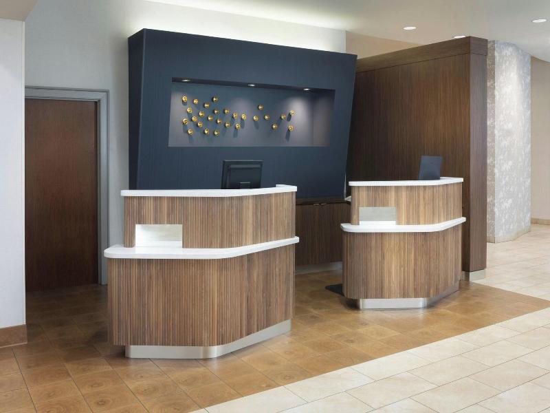 Courtyard By Marriott Little Rock Downtown