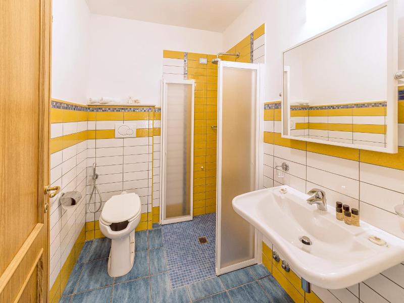 Hotel Cava dell'isola image