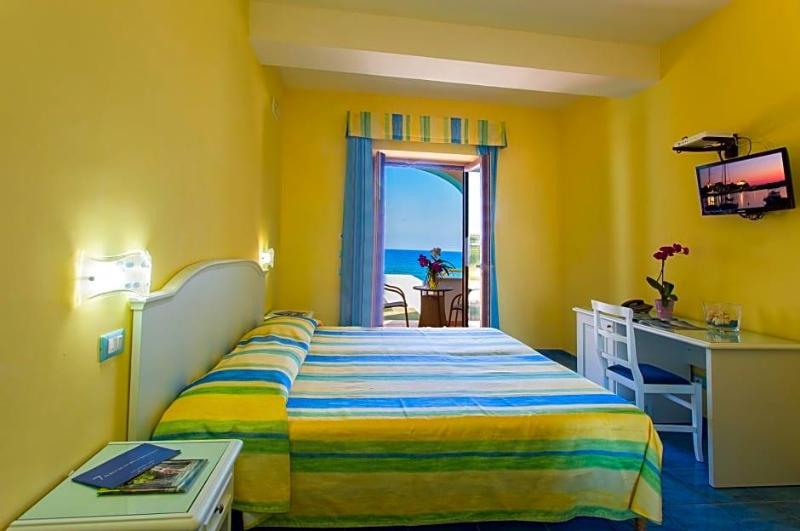 Hotel Cava dell'isola image