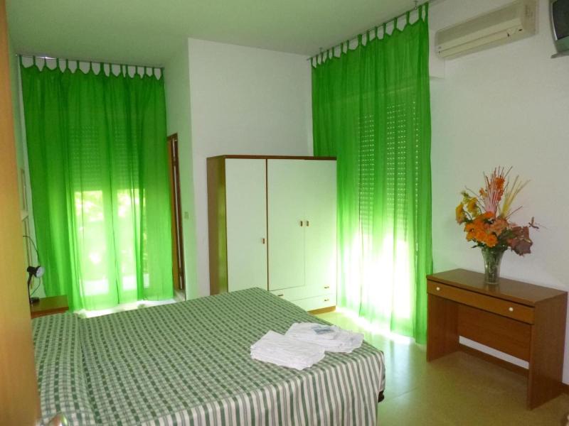 Consul image