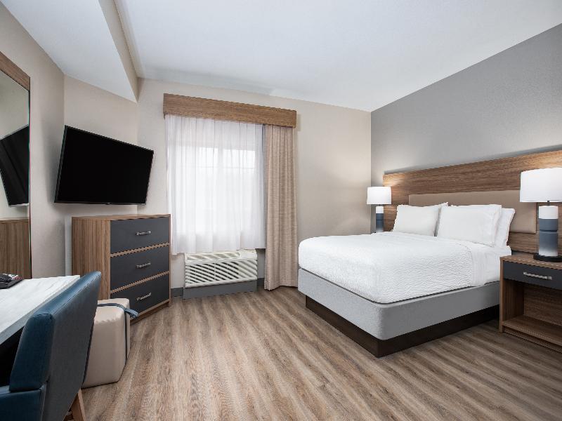 Candlewood Suites Conway image