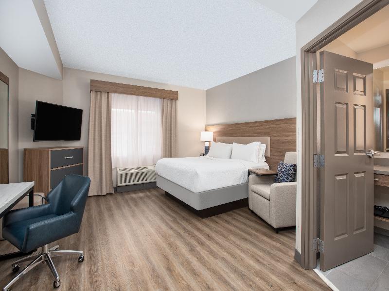 Candlewood Suites Conway image